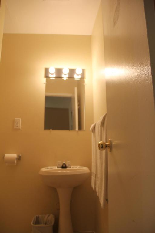 Niagara Inn & Suites Kamer foto