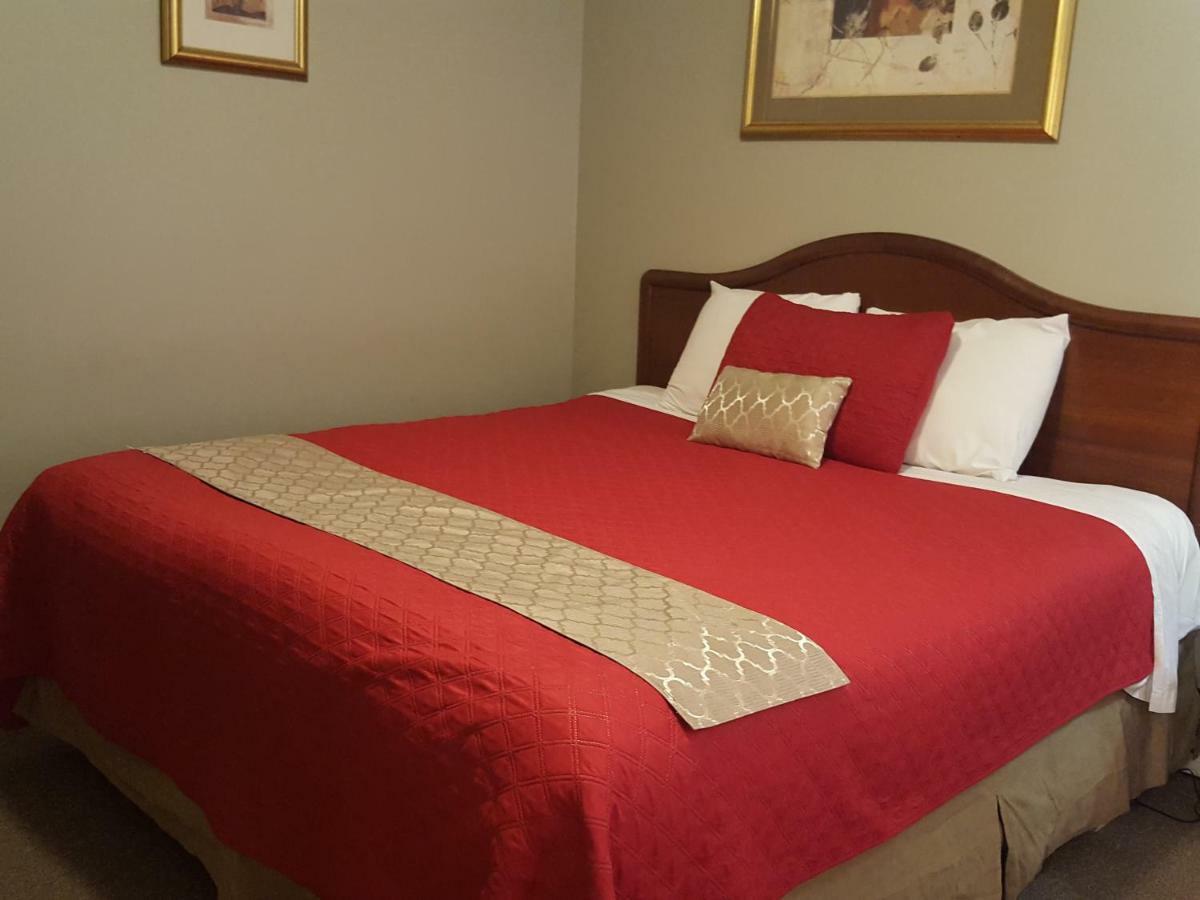 Niagara Inn & Suites Buitenkant foto
